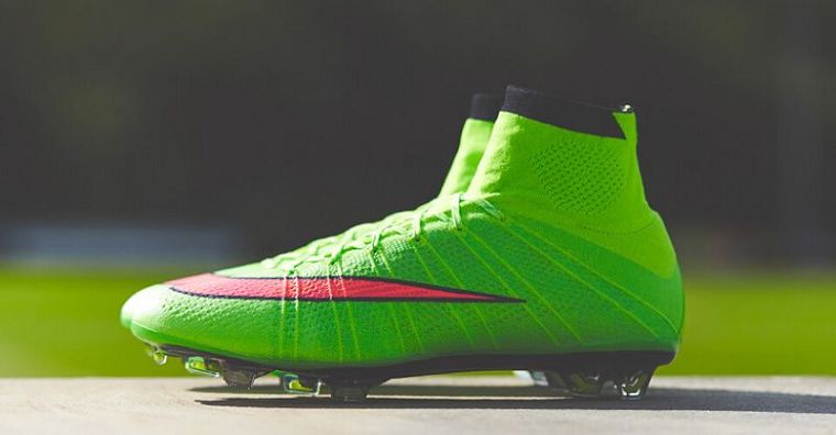 chaussure de football nike mercurial pas cher chaussure de football nike mercurial pas cher